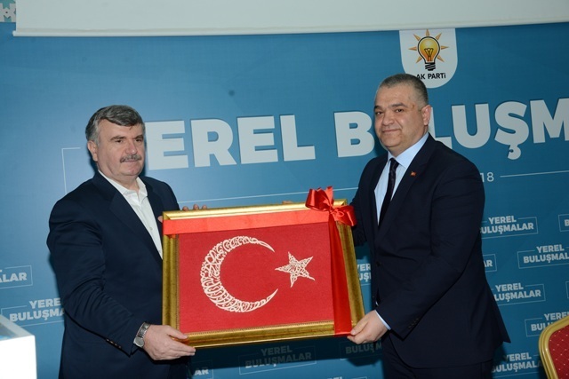 baskan-akyurek-ilgin’da-yatirimlari-inceledi-vatandaslarla-bulustu-(7).jpg