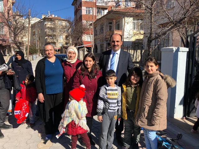 baskan-altay-cocuklarin-“sivlilik-5.jpg