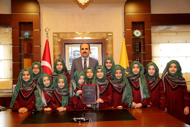 baskan-altay-dunya-robot-yarismasi’nda-odul--(2).jpg