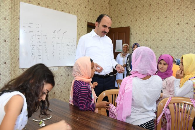 baskan-altay-genc-komek--3.jpg