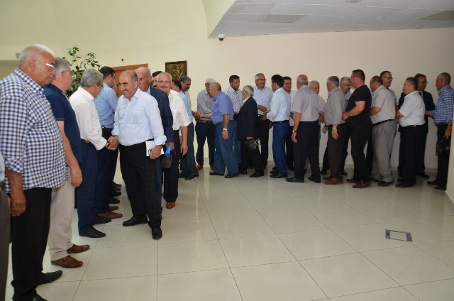 baskan-hancerli-muhtarlarla-bulustu--(1).jpg