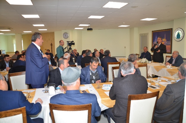 baskan-hancerli-muhtarlarla-istisare-toplantisi-gerceklestirdi-(2).jpg
