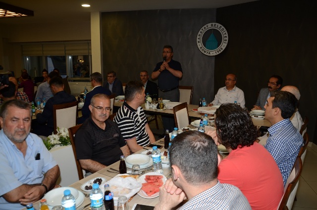 baskan-hancerliden-personele-iftar-yemegi-(2).jpg