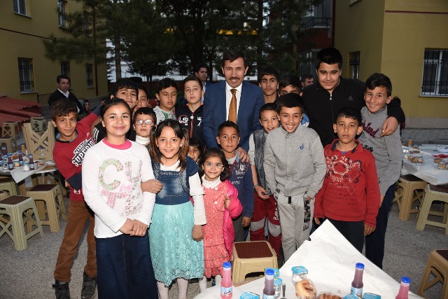 baskan-kilca-iftarini-sefkat-evleri’nde--(5).jpg