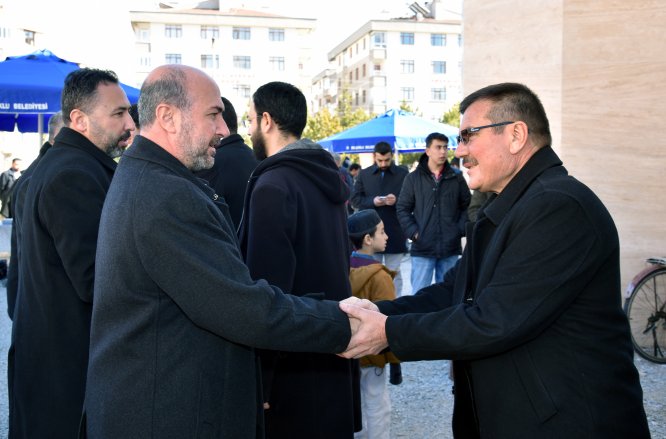 baskan-pekyatirmaci,-yazir--(1).jpg