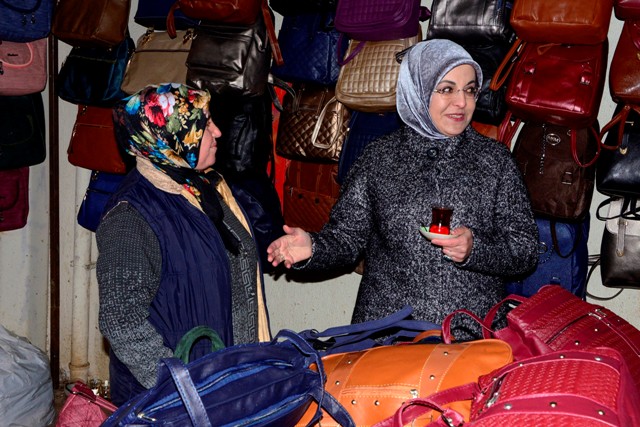 baskan-toru’dan-pazarci-esnafina-ziyaret-(3).jpg