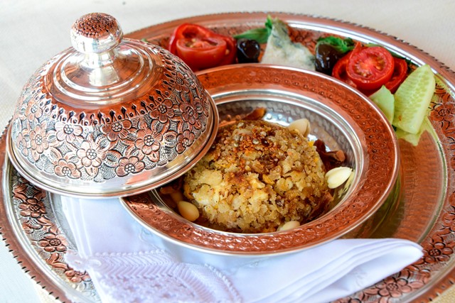 bayat-ekmekten-yemek-yarismasi-yapildi-(3).jpg