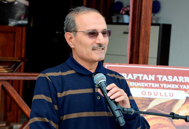 bayat-ekmekten-yemek-yarismasi-yapildi-(6).jpg