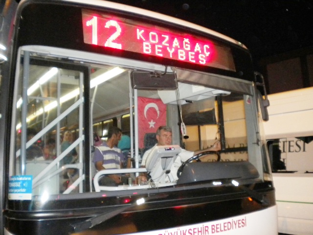 bayrak-2.jpg