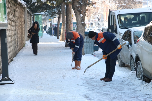 beysehir’de-buz-kirma--22-(2).jpg
