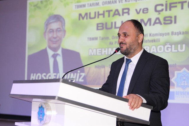 beysehir’de-muhtar-ve-ciftci-bulusmasi--(4).jpg