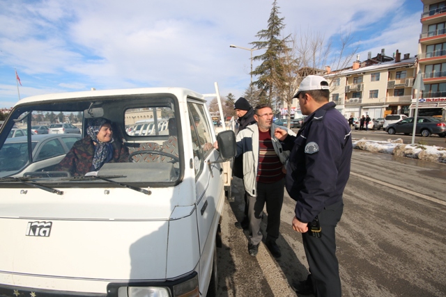 beysehirde-emniyet-kemeri-kullanimi-dusuk-cikti-(8).jpg