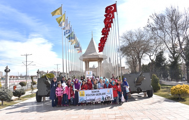 binlerce-ogrenci-tarihi-ve-kulturel-degerlerimizi-yakindan-taniyor-(4).jpg