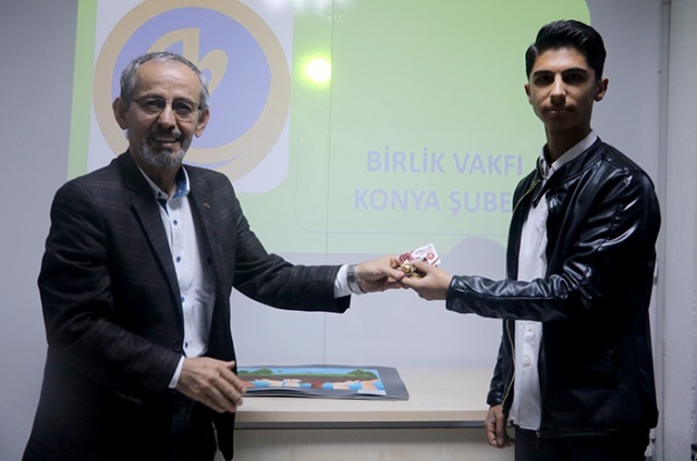 birlik-vakfi’ndan-kucuk-sanatci--(1).jpg