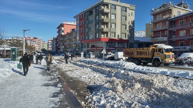 bozkir’da-kar-mesaisi-(2).jpg