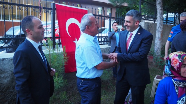 bozkirda-sehit-aileleri-ve--(4).jpg