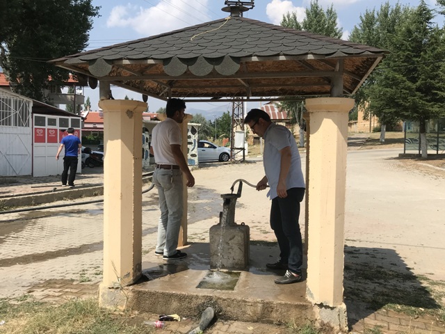 bu-mahalle-maden-suyunu--(1).jpg