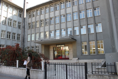 bu-yurdun-kilidini-kaldirin-(2).jpg