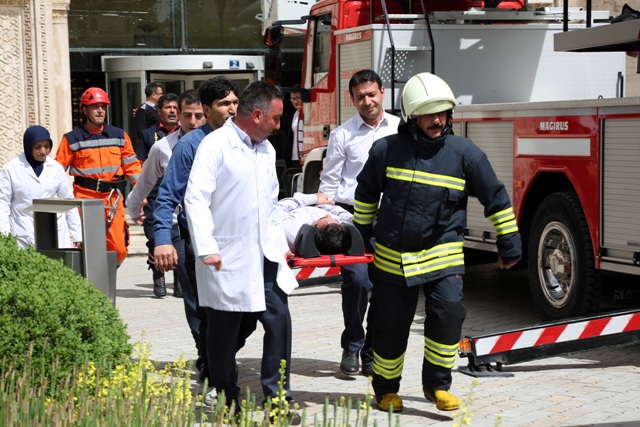 buyuksehir’de-yangin-tatbikati-(1).jpg