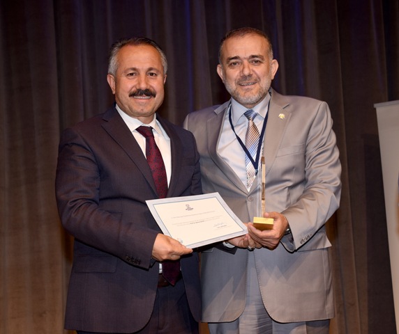 buyuksehir’den-“komek-sehir-ve-egitim”-calistayi-(1).jpg