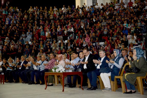 buyuksehir’den-15-temmuz-sehitler-ve-milli-irade-dayanisma-gecesi-2.jpg buyuksehir’den-15-temmuz-sehitler-ve-milli-irade-dayanisma-gecesi-2.jpg
