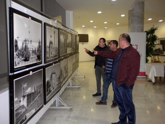 byegm’nin-“gecmis-zamanda-konya”-fotograf-sergisi-acildi-3.jpg byegm’nin-“gecmis-zamanda-konya”-fotograf-sergisi-acildi-3.jpg