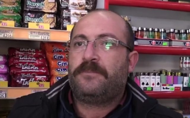 caldigi-5-bin-500-lirayi-corabina-ve-cebine-koydu-(3).jpg
