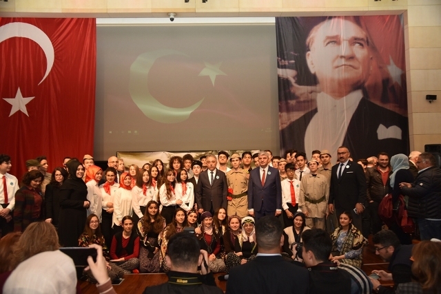 canakkale-sehitleri-konya’da-anildi--(24).jpg