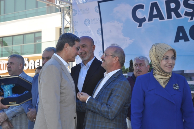 carsi-meram-acildi--(2).jpg