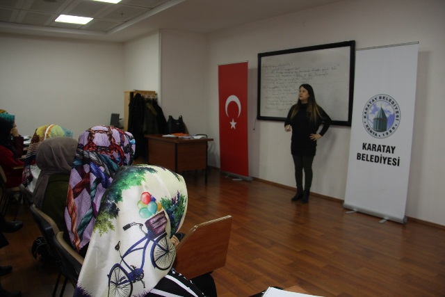 celaleddin-karatay-genclik-merkezi-ogrencilerden-yogun-ilgi-goruyor-(1).jpg