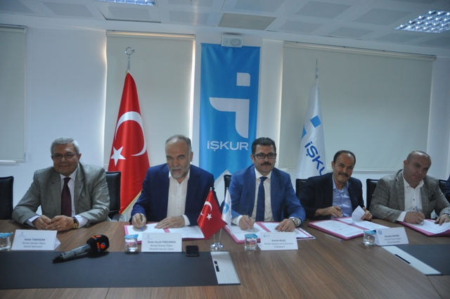 celikkayalardan-istihdama-destek--(2).jpg