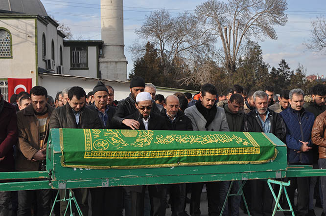 cenaze-yorukuslu--(7).jpg