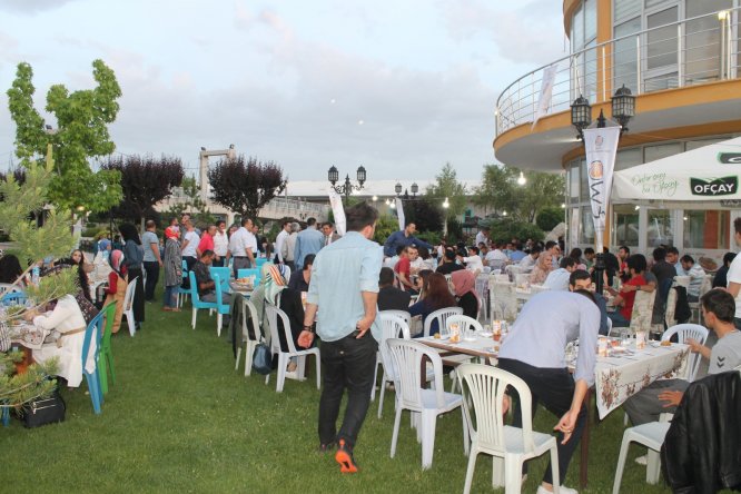 cevreciler-iftar--yemeginde--(3).jpeg