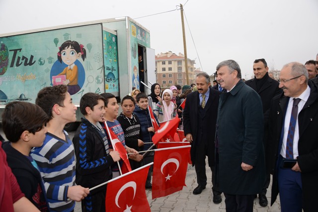 cocuklarimizin-milli-ve-manevi-degerlere-bagli-yetismesi-icin-calisiyoruz-(4).jpg