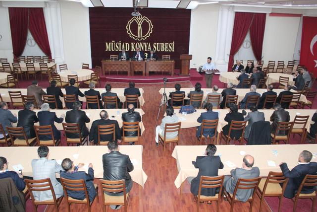 csg-bakan-yardimcisi-halil-etyemez-konferansi.jpg csg-bakan-yardimcisi-halil-etyemez-konferansi.jpg