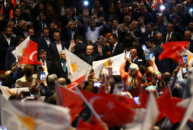 cumhurbaskani-erdogan-selcuklu-kongre-merkezini-acti-(5).jpg