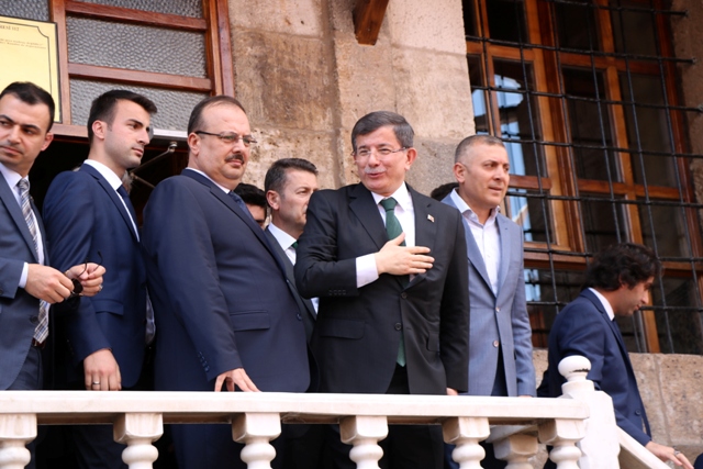 davutoglu-(3)-002.jpg