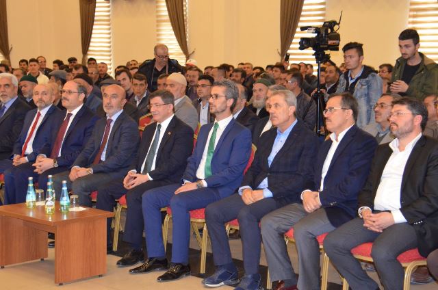 davutoglu--(1)-001.jpg