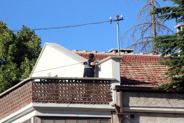 deasli-teroristler-askeri-servis-guzergahindaki-villada-olduruldu--(1).jpg