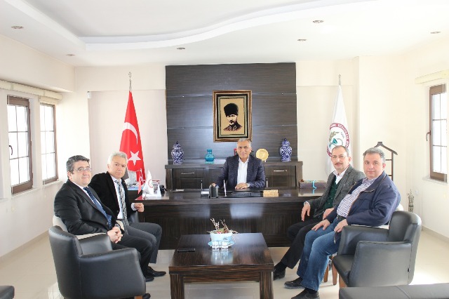 dis-hekimlerinden,-acikgoz’e-ziyaret-(1).jpg