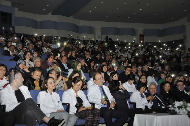 dis-hekimligi-fakultesi’nde-beyaz--(4).jpg