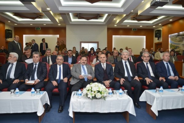 dsi’de-dunya-su-ve-meteoroloji-gunleri-kutlandi-(1).jpg