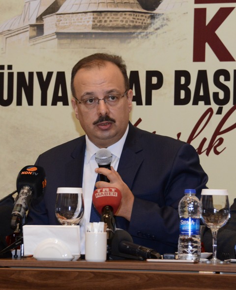dunya_kitap_baskenti_b_5.jpg