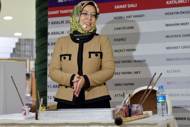 ebru-sanatcisi-koyuncu’dan--(2).jpg