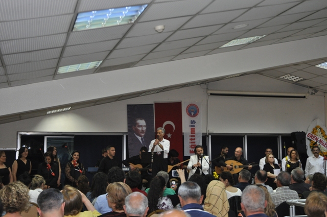 egitim-is’in,-thm-konserine-ilgi-yogundu-(2).jpg