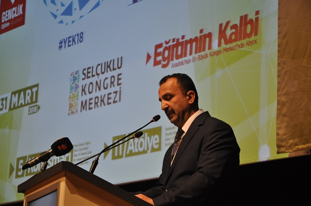 egitimde-yeni-ufuklara-konusuldu.jpg