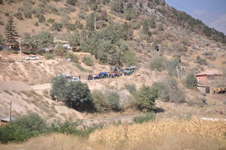 elektrik-akimina-kapilan-kepce-operatoru-hayatini-kaybetti-(2).jpg