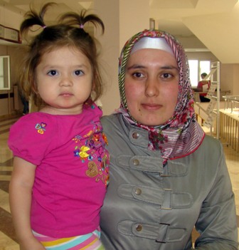 elif-ve-annesi-2.jpg elif-ve-annesi-2.jpg