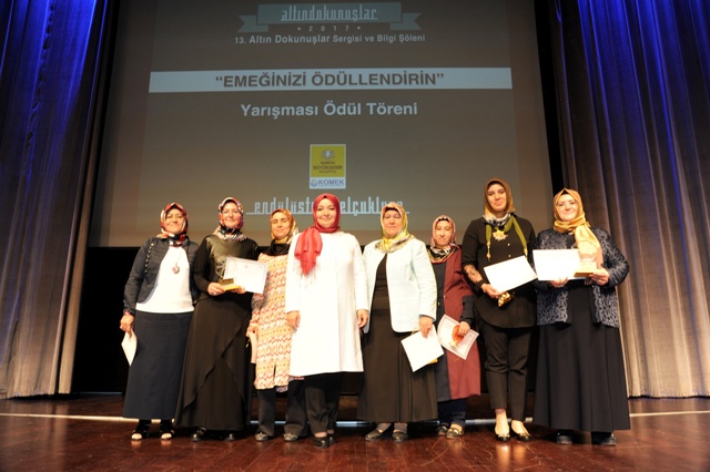 emeginizi-odullendirin-yarismasinda-dereceye-girenlere-odulleri-verildi-(3).jpg
