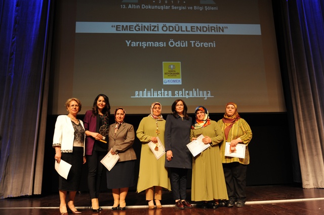 emeginizi-odullendirin-yarismasinda-dereceye-girenlere-odulleri-verildi-(8).jpg
